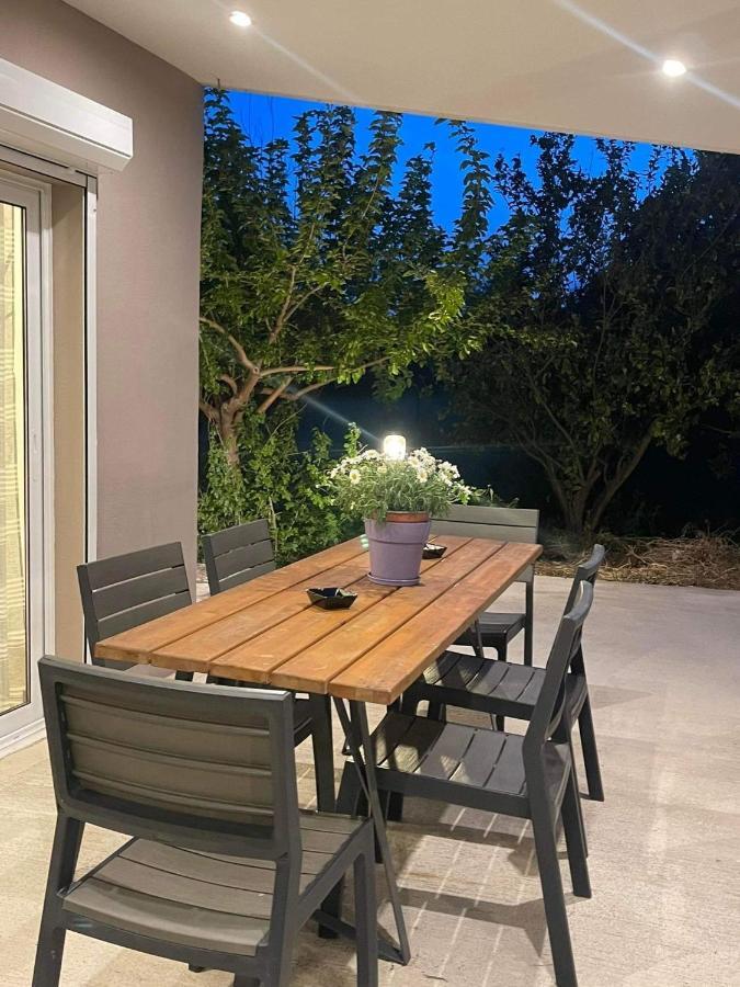 Villa M & F House Oropo Exterior foto